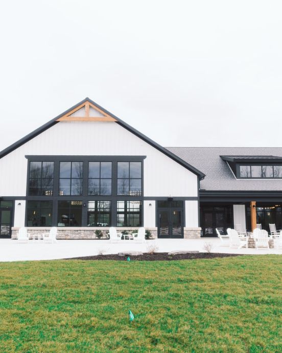 Grand Rapids Venue Bella Giornata Wedding Venue 93